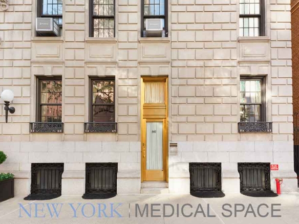 842 Park Avenue